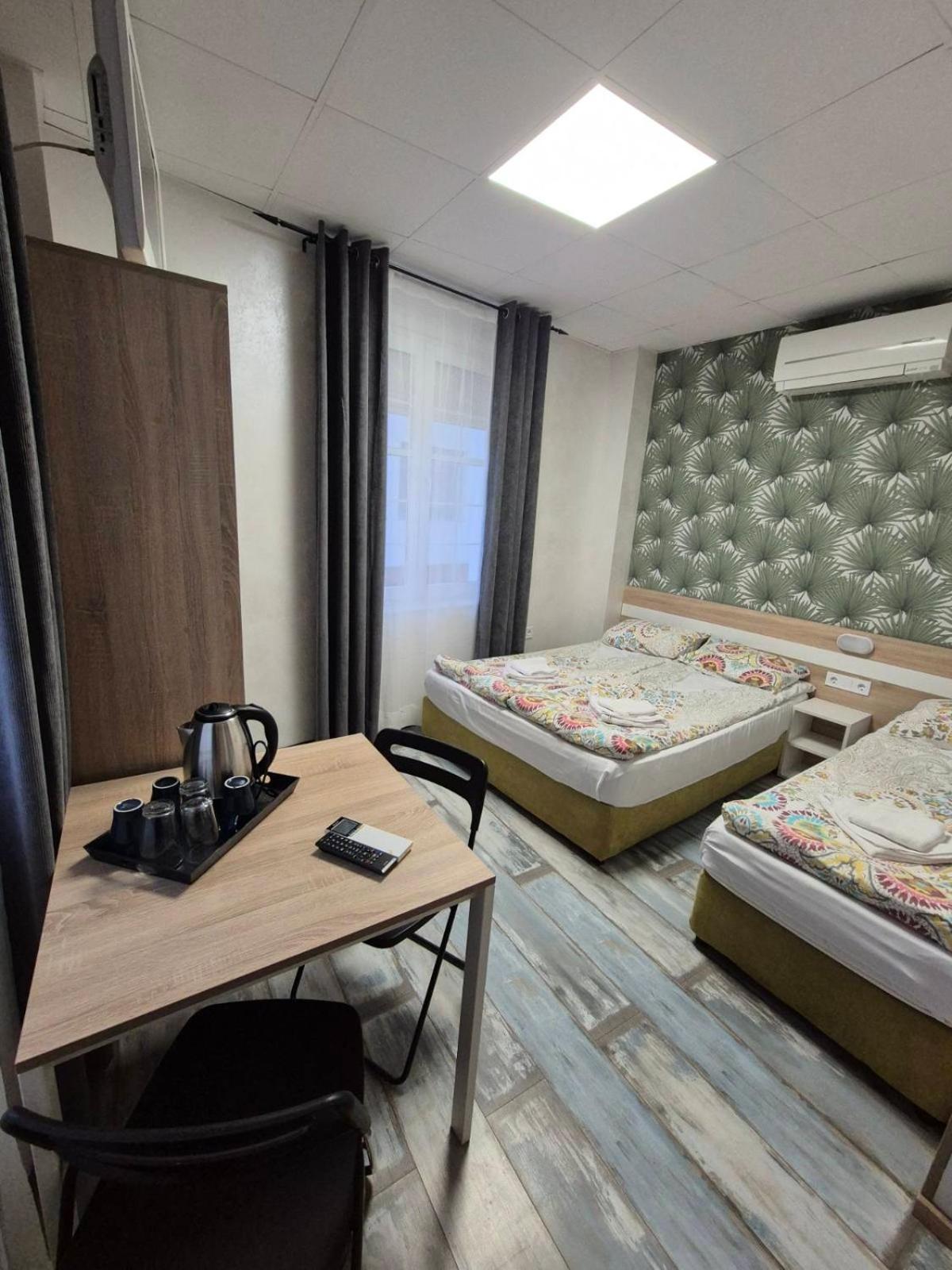 Guest House "The House" Топ Център Габрово Esterno foto