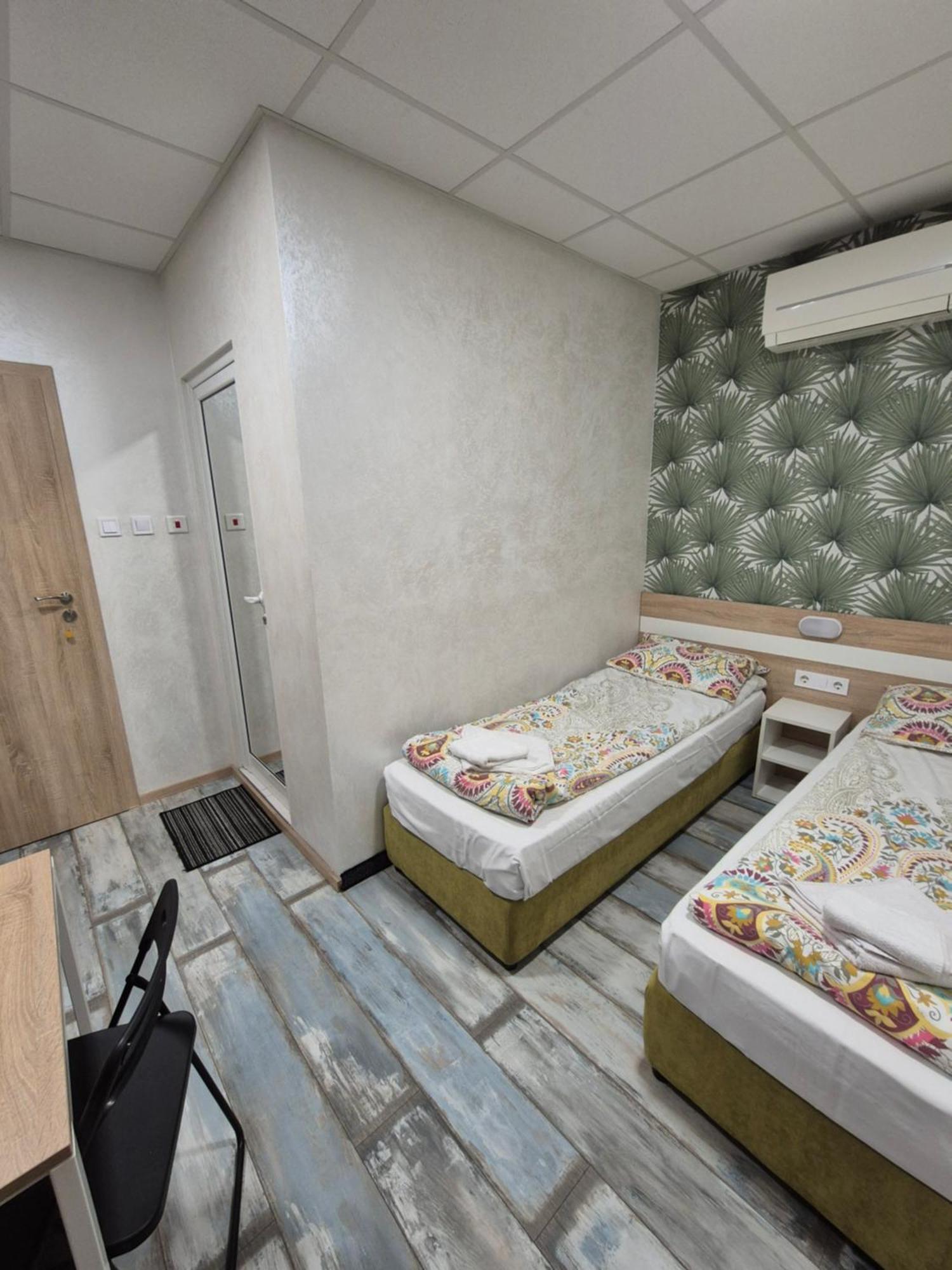 Guest House "The House" Топ Център Габрово Esterno foto