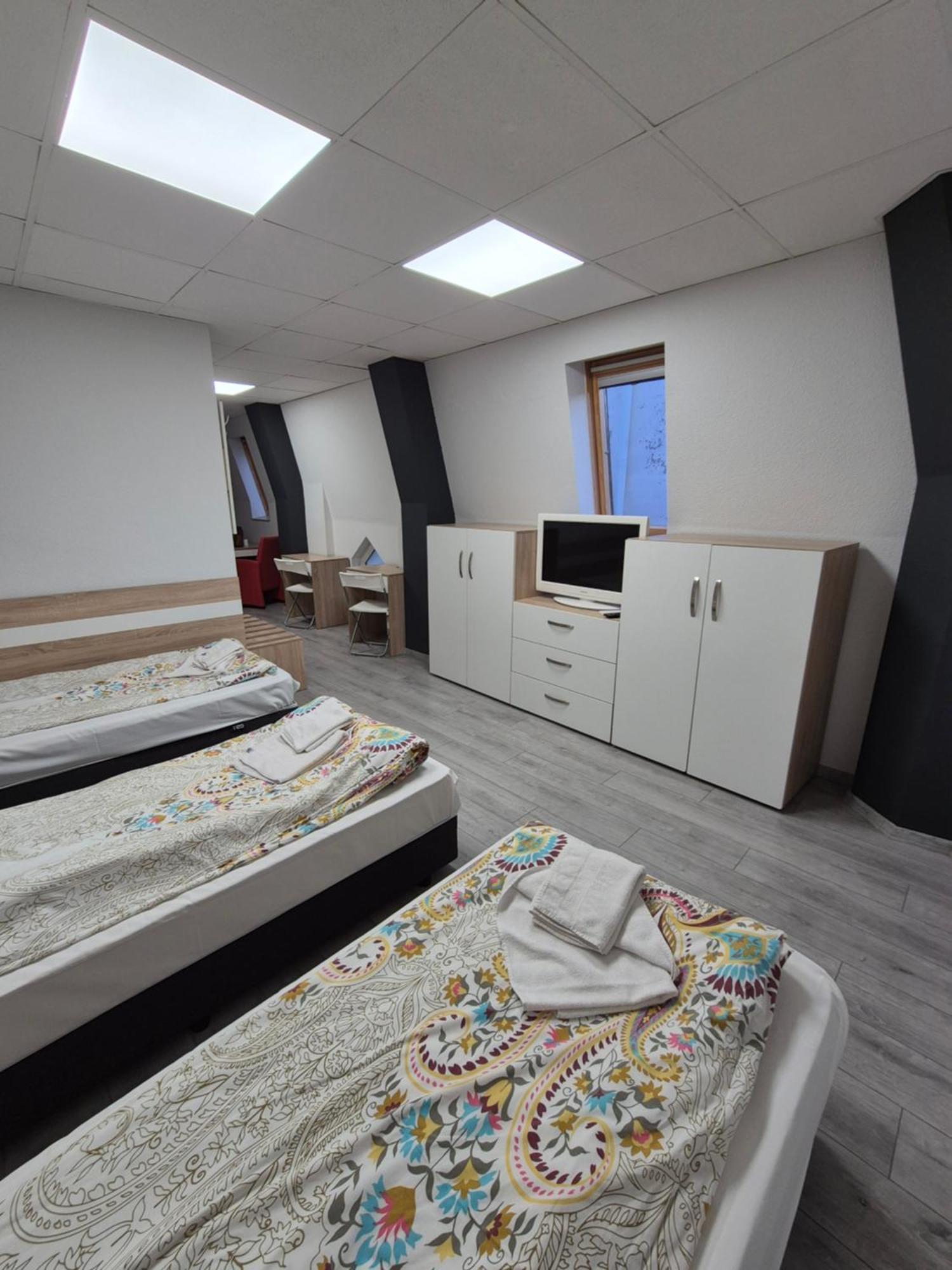 Guest House "The House" Топ Център Габрово Esterno foto