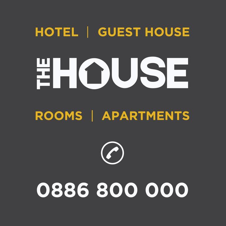 Guest House "The House" Топ Център Габрово Esterno foto